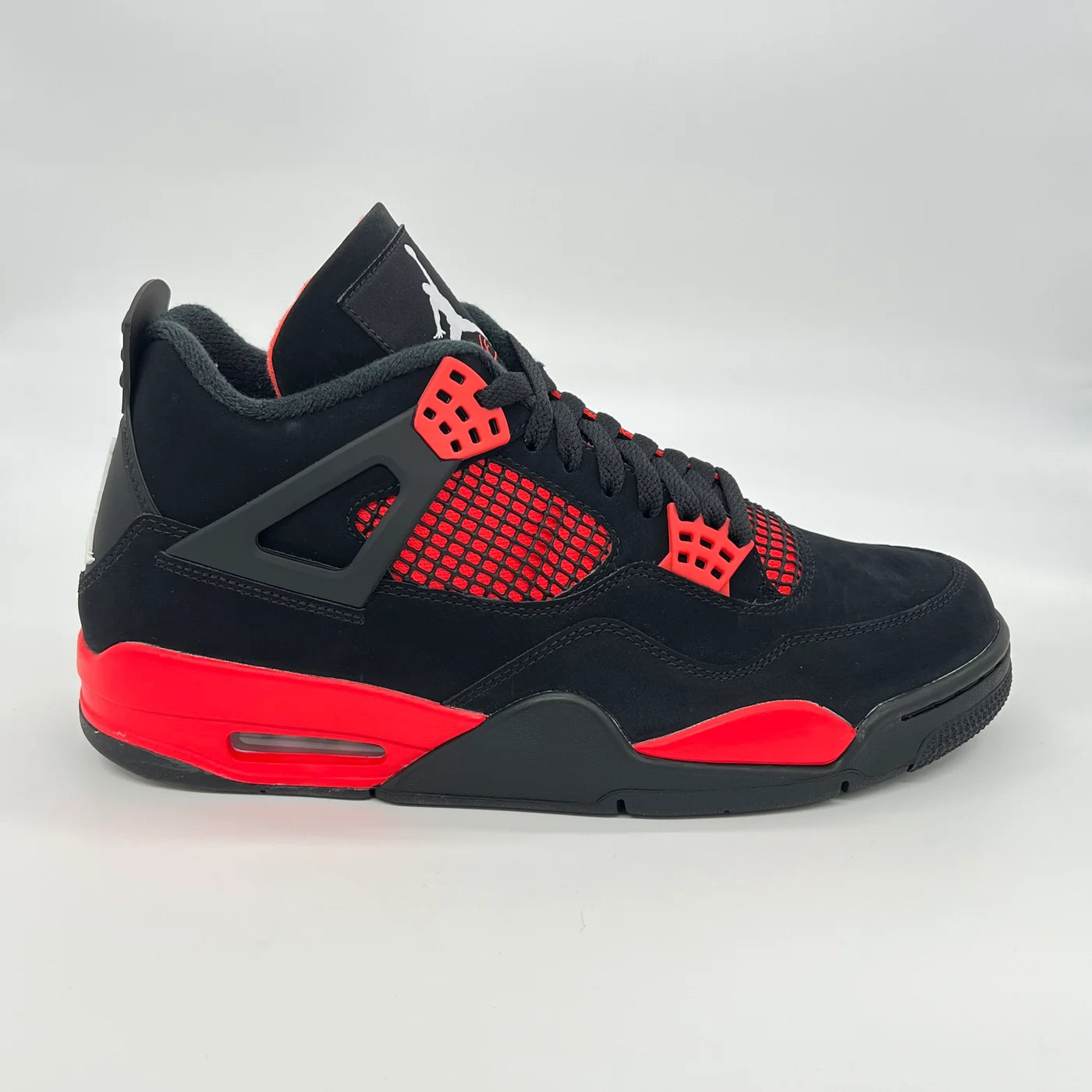 Jordan 4 Retro